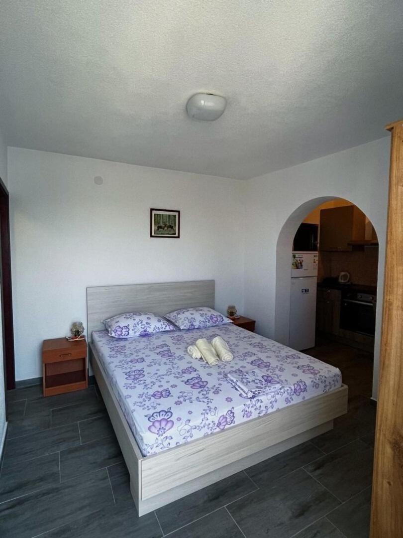 Apartment Dalibor Lukovo Šugarje Eksteriør billede