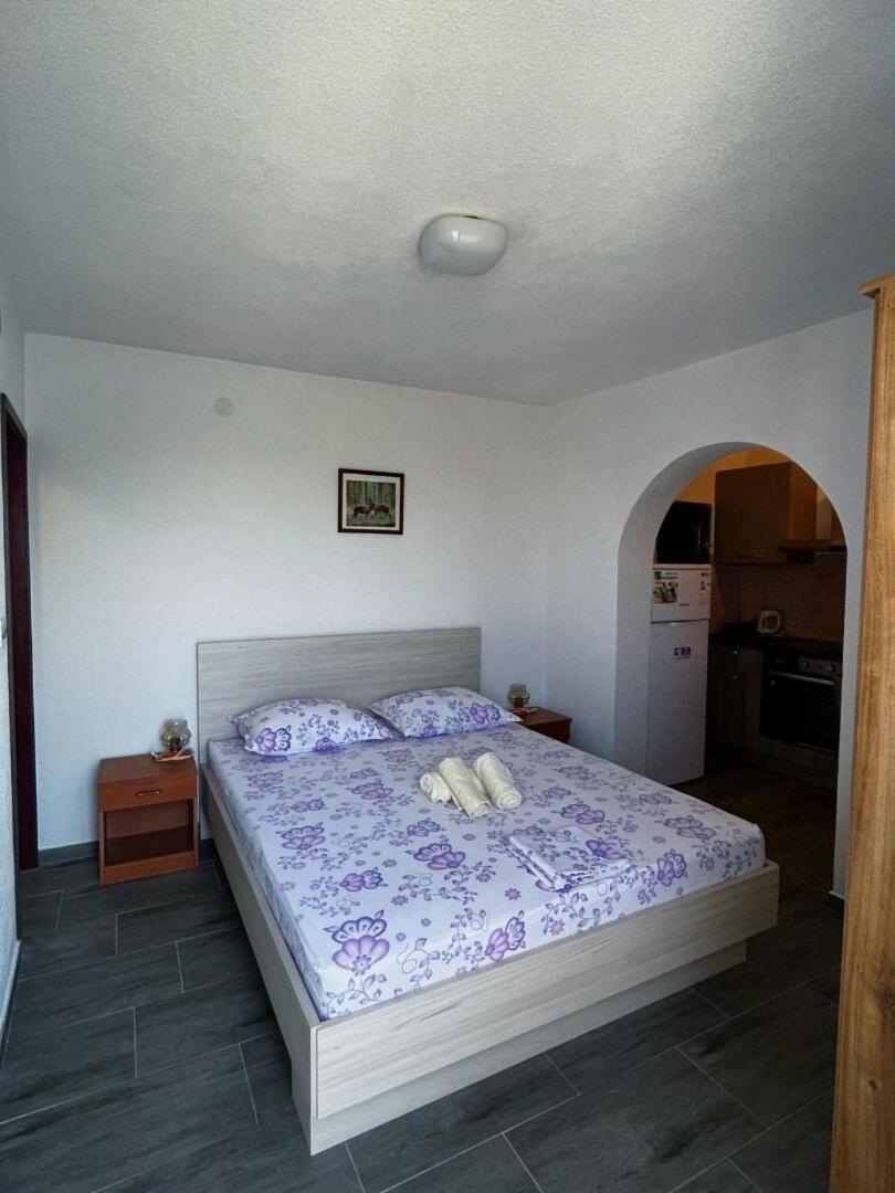 Apartment Dalibor Lukovo Šugarje Eksteriør billede